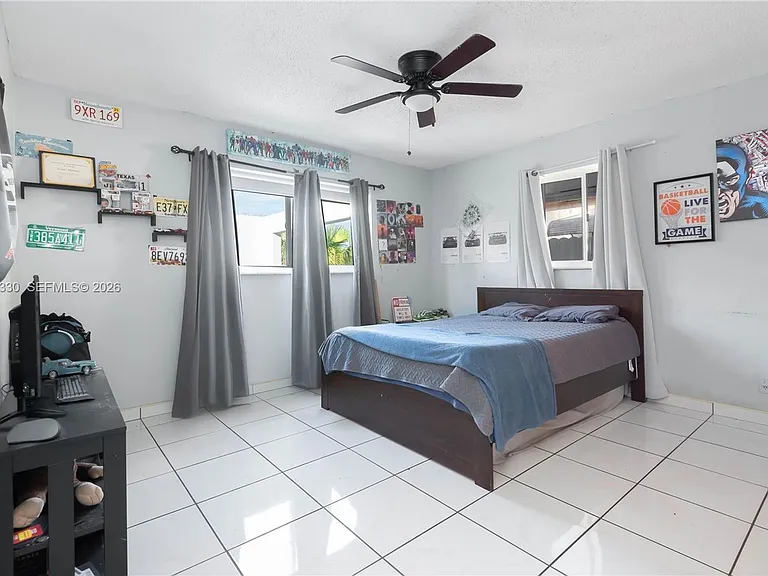 5640 Hayes St #5640 — Photo 9