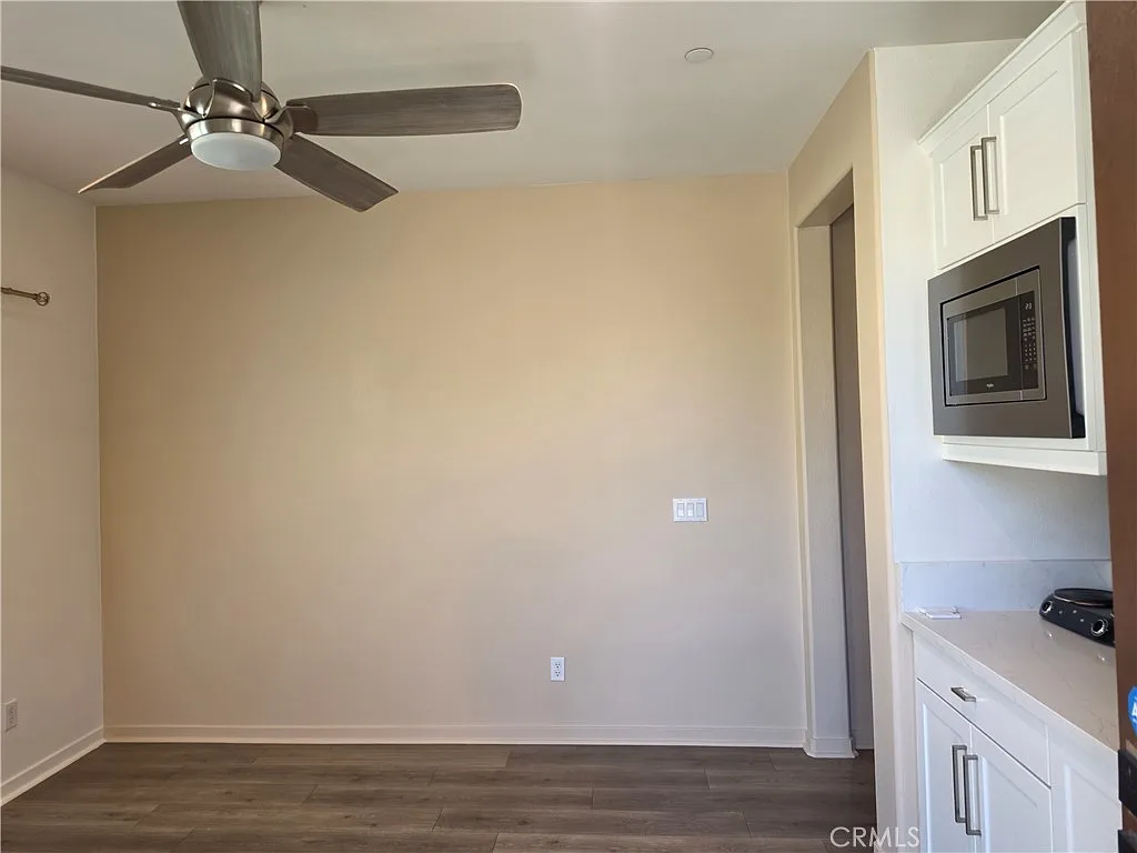 1 bed, 550 sqft, $1,900 — Photo 4