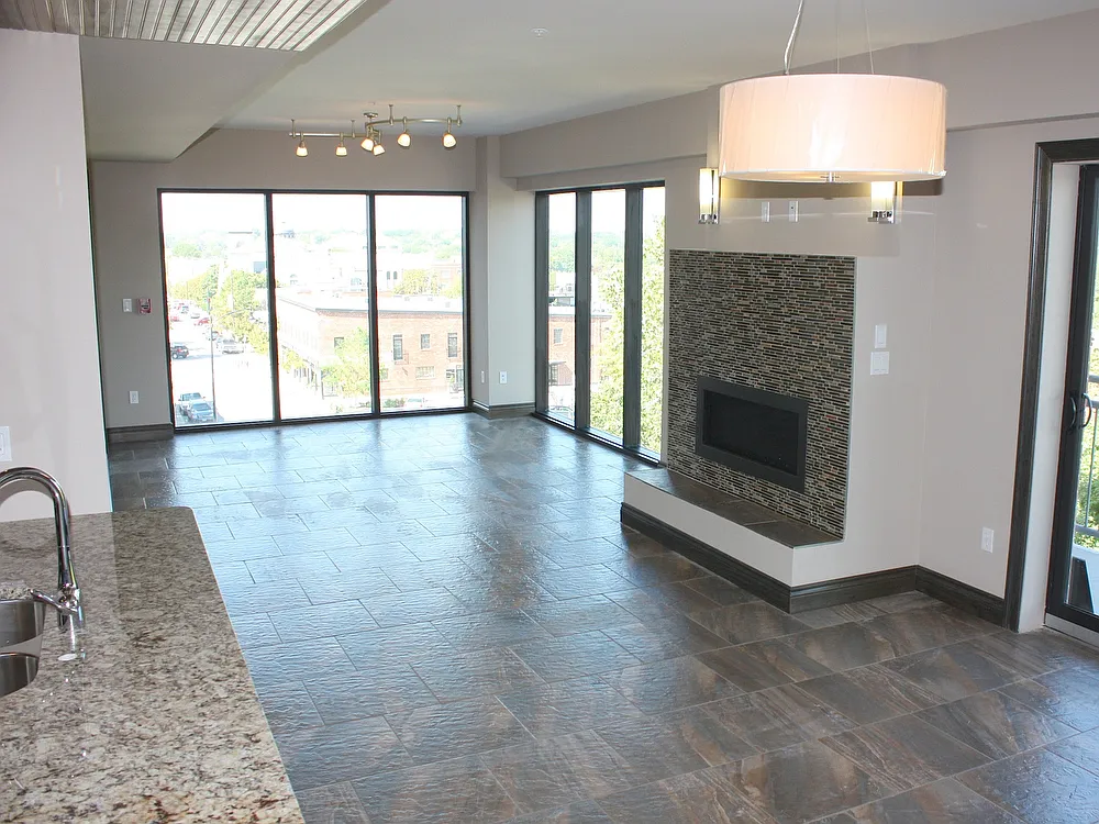 2 bed, 1470 sqft, $2,195 — Photo 4