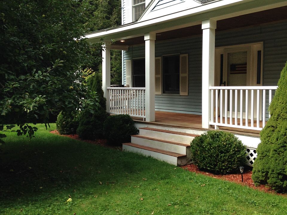 Farmers Porch
