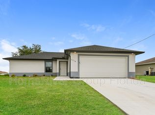 2714 25th St SW, Lehigh Acres, FL 33976