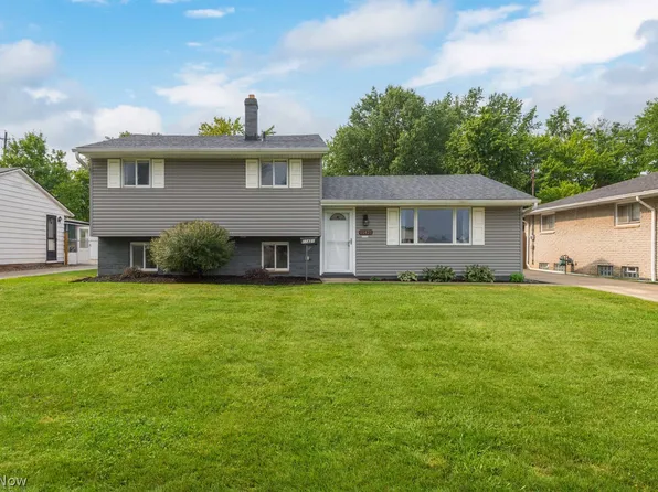 11421 Stormes Dr, Parma, OH 44130