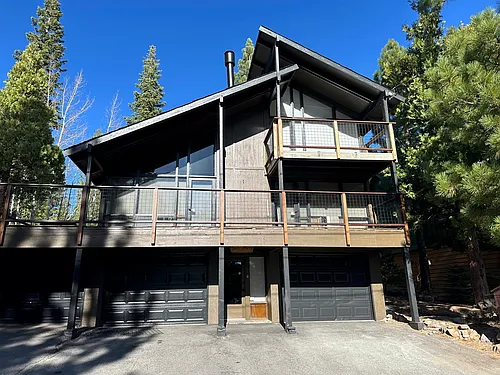 7639 Forest Glenn Dr Photo 1