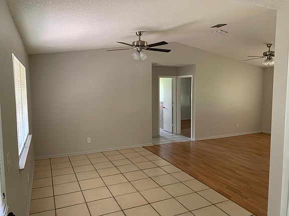 5th image of 113 Poinsetta Dr