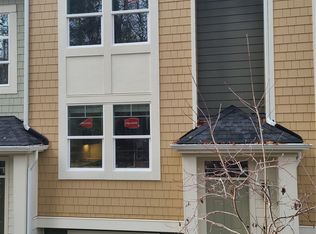 19420 121st Pl NE #F, Bothell, WA 98011