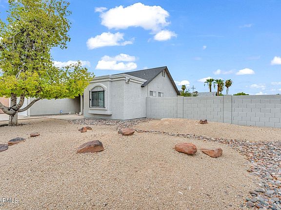 2nd image of 5502 W GARDEN Drive