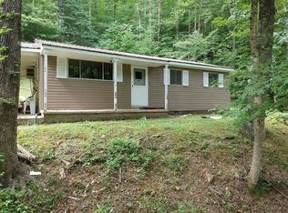9 Mile Crk, Midkiff, WV 25540