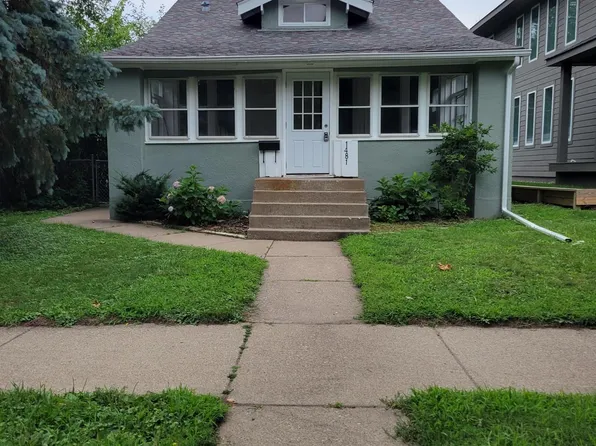 1481 Hamline Ave N, Saint Paul, MN 55108