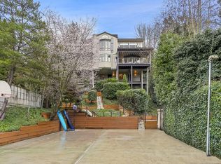 2515 68th Ave SE, Mercer Island, WA 98040
