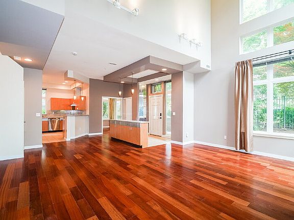 5th image of 521 7th Ave APT 1
