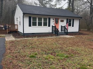 (Undisclosed Address), Weems, VA 22576