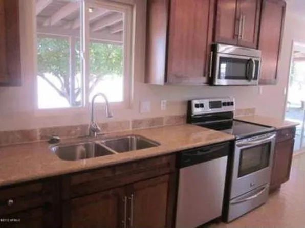 9401 E Parkside Dr, Sun Lakes, AZ 85248