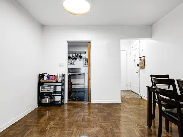 102-55 67th Drive image 7 of 30