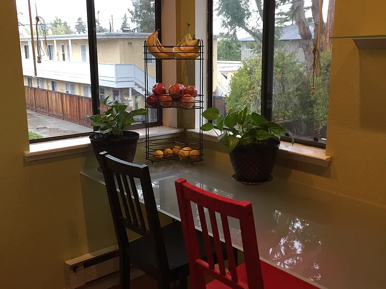 320 Curtner Ave #B — Photo 7