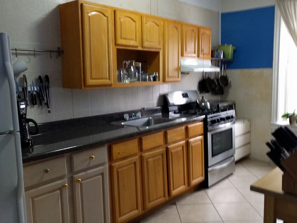 Kitchen 1