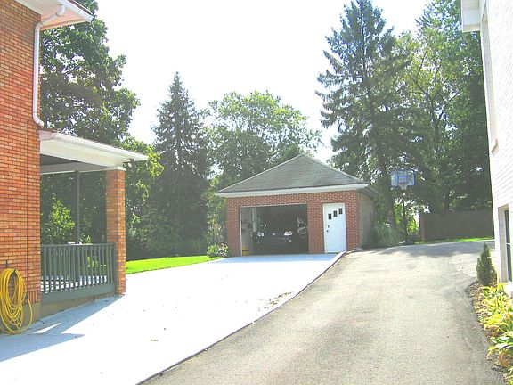 2 car garage