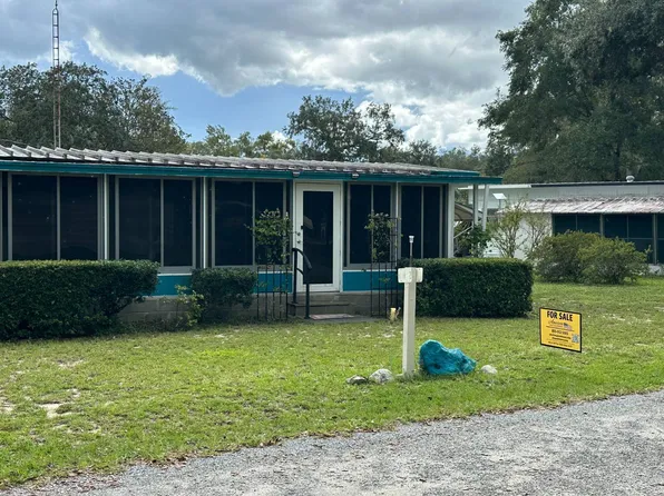 14575 NE 21st St, Silver Springs, FL 34488