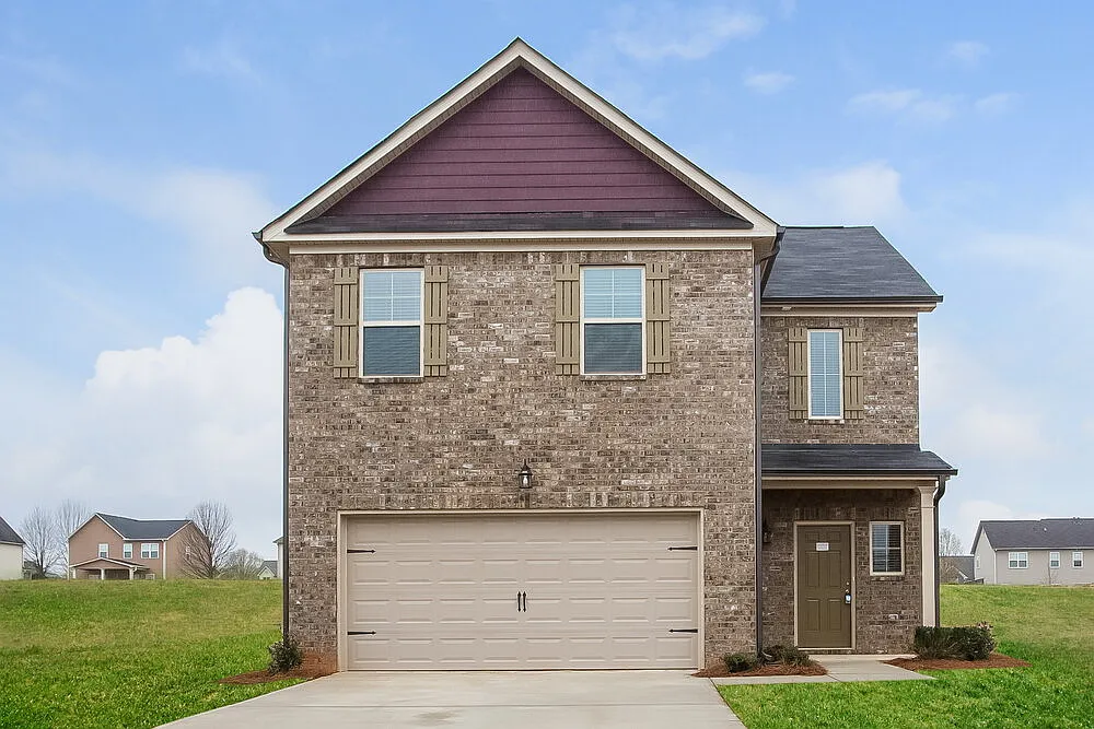 4 bed, 2.5 bath, 2535 sqft, $2,820 — Photo 1