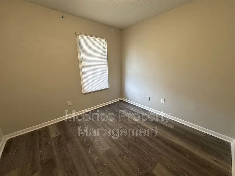 2941 Rollingwood Dr — Photo 11