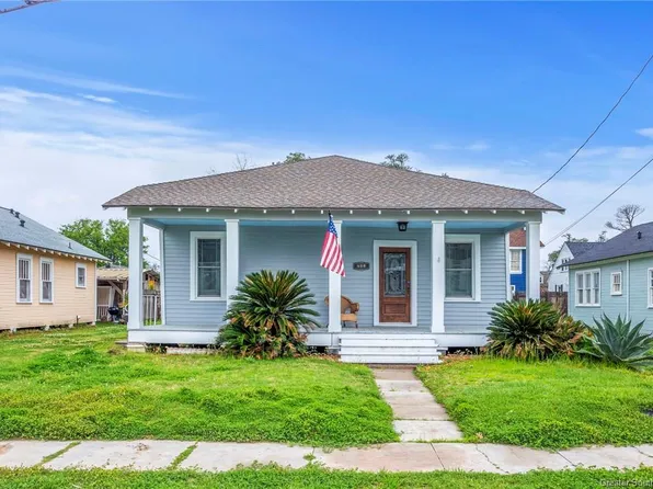 701 Iris St, Lake Charles, LA 70601