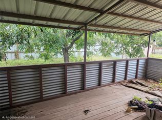 1008 N 6th St, Bangs, TX 76823