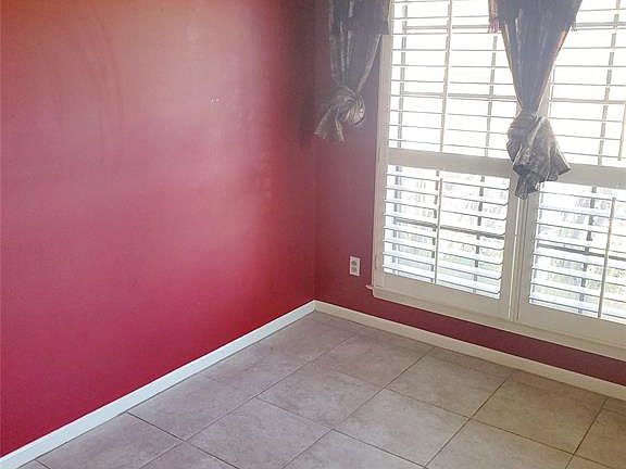 5th image of 3903 Beardsley Dr
