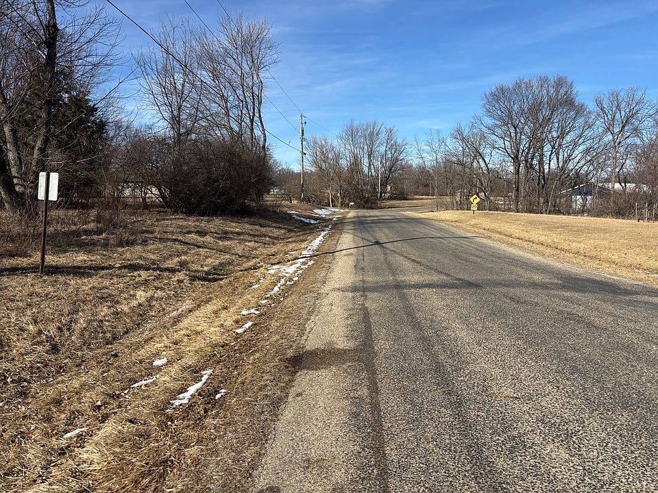2nd image of 651 Lake Wildwood Dr