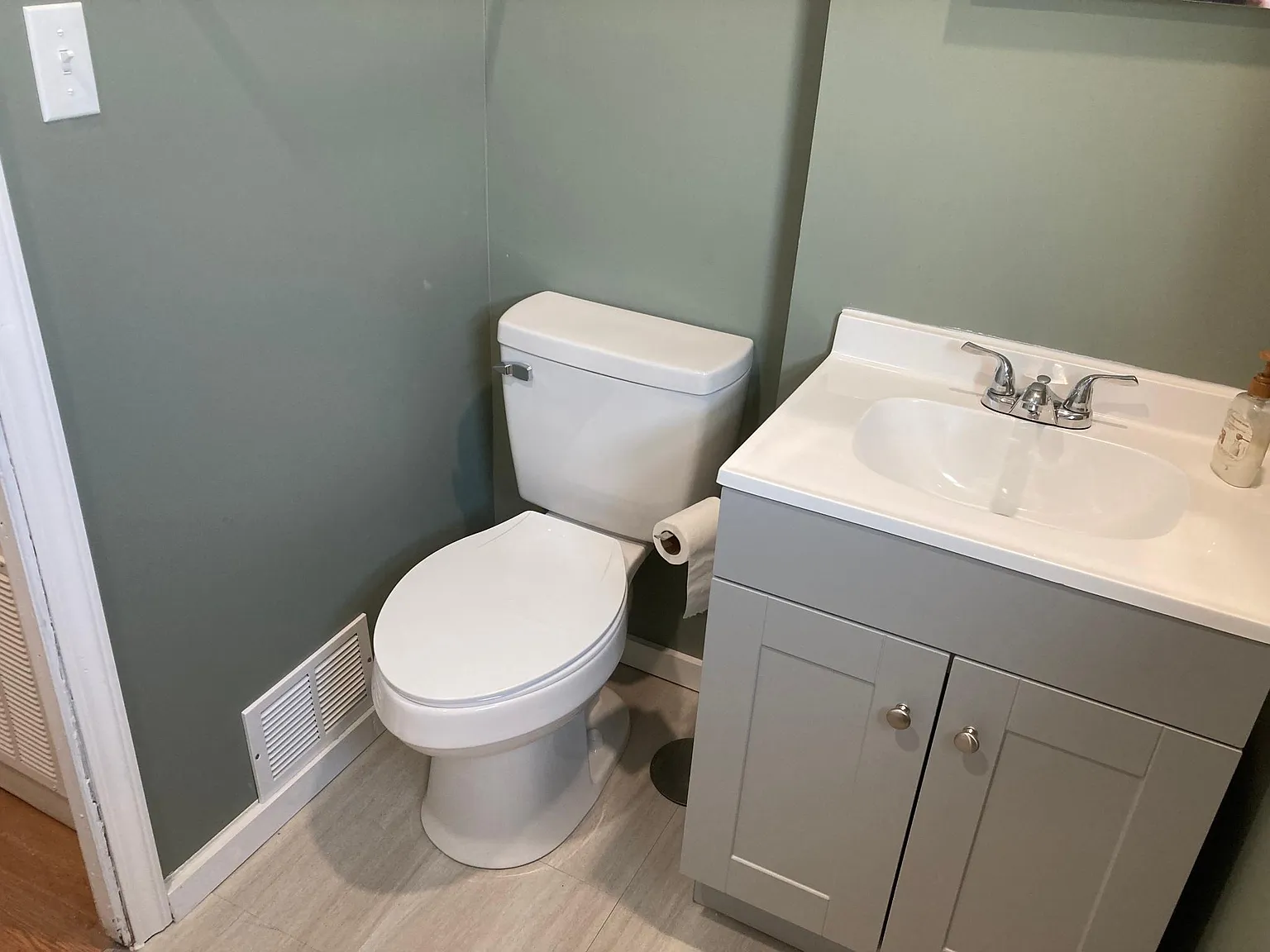 1 bed, 500 sqft, $995 — Photo 2