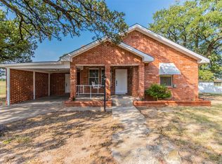 857 Salt Creek Rd, Springtown, TX 76487