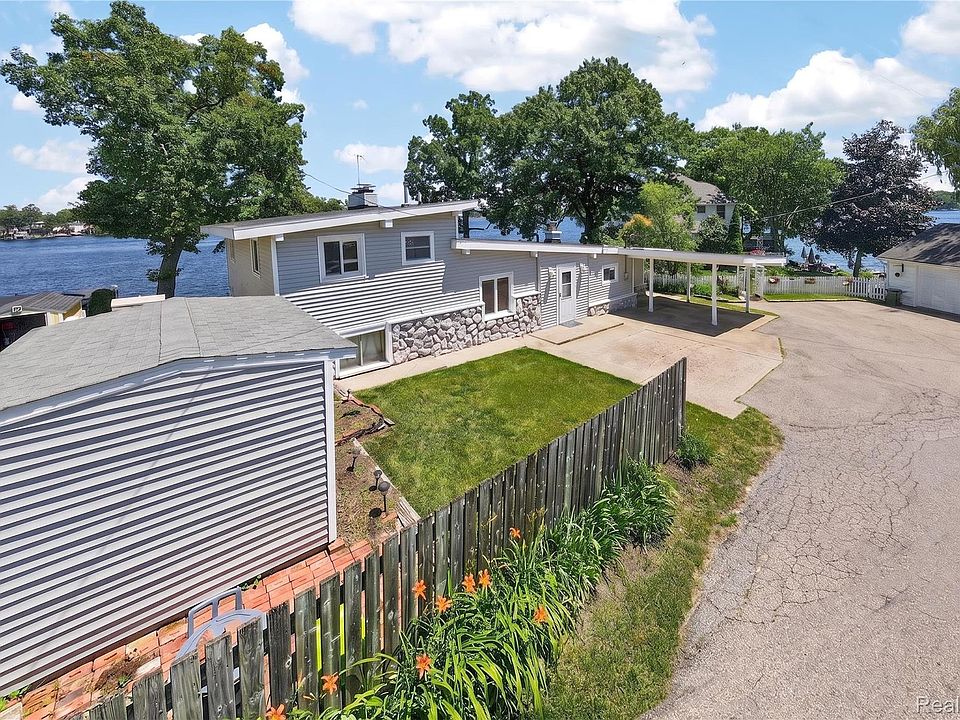 91 Crescent Ave, photo 19