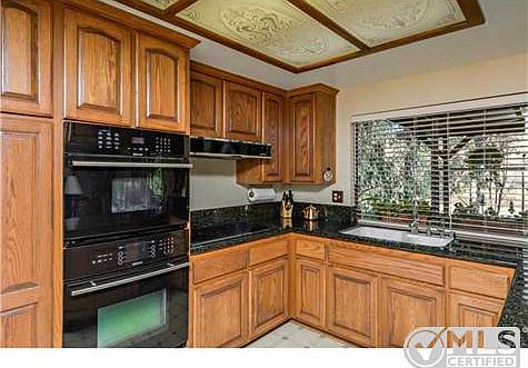 5th image of 2050 Braidwood St