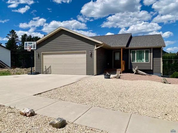 1064 QUINN DRIVE, Hill City, SD 57745