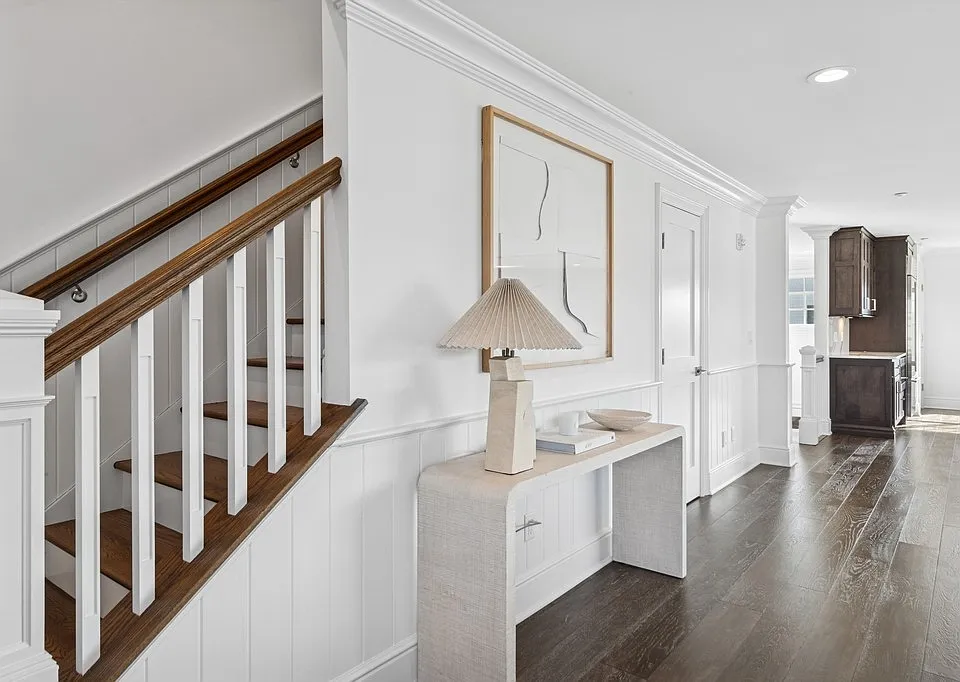 3 Village Green Dr