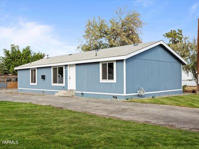 604 W 4th St, Wapato, WA, 98951