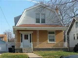 2nd image of 860 Beech Ave