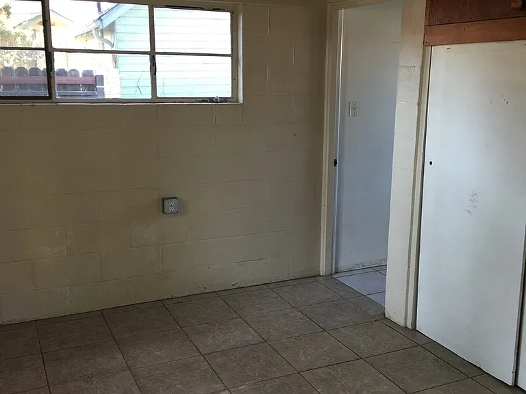 410 Lemon St — Photo 5