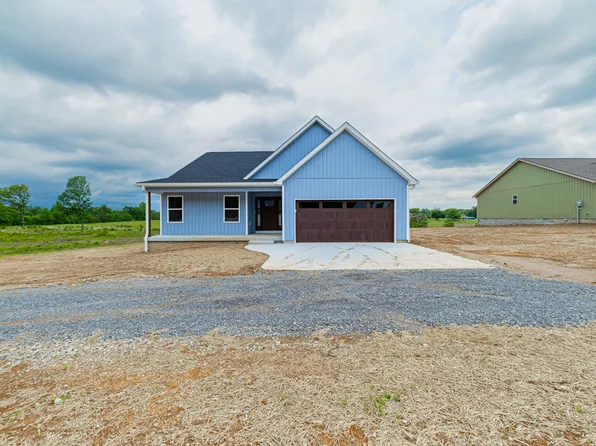 343 Jean Dr, Tullahoma, TN 37388