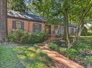 5185 Mary Starnes Dr, Memphis, TN 38117