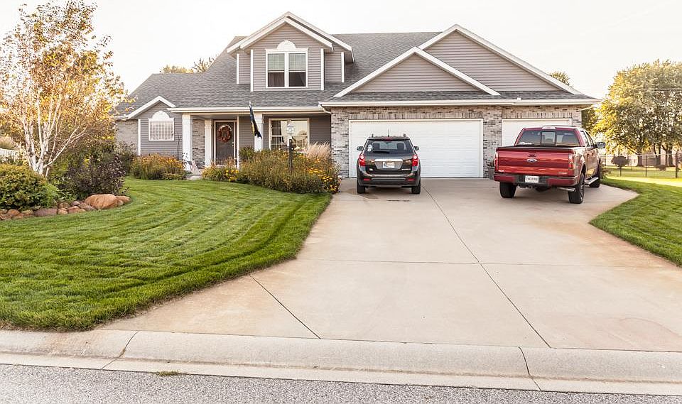 1st image of 59549 Walton Dr