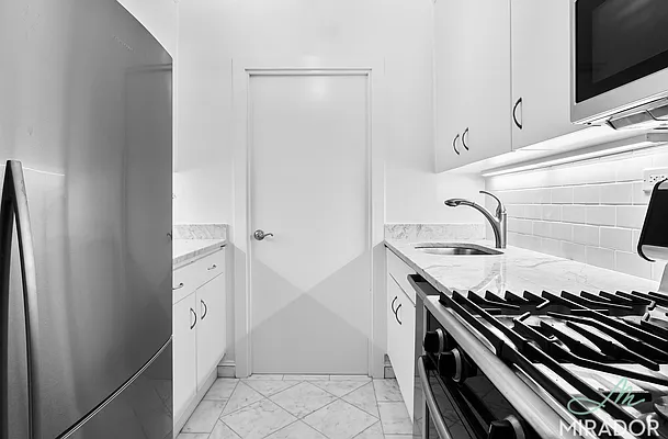 Rented by Mirador Real Estate | media 23