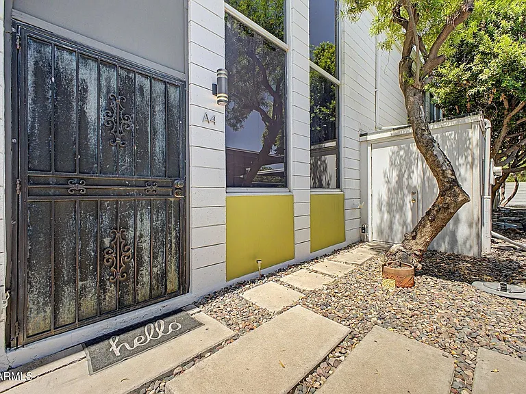 385 W Pierson St #A4 — Photo 11