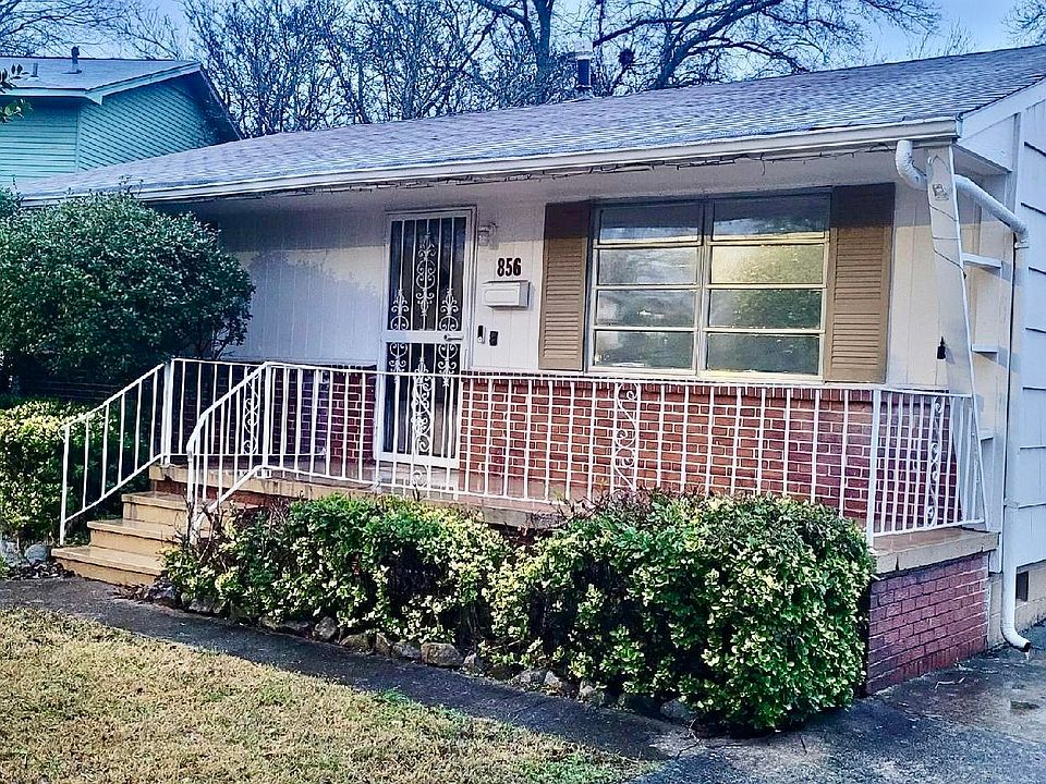 2nd image of 856 Center Way SW