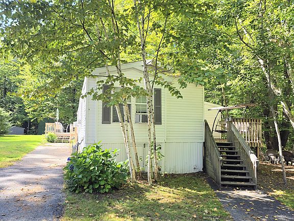 3rd image of 6 Donna Avenue