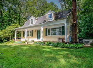 216 North Rd, Chester, NJ 07930