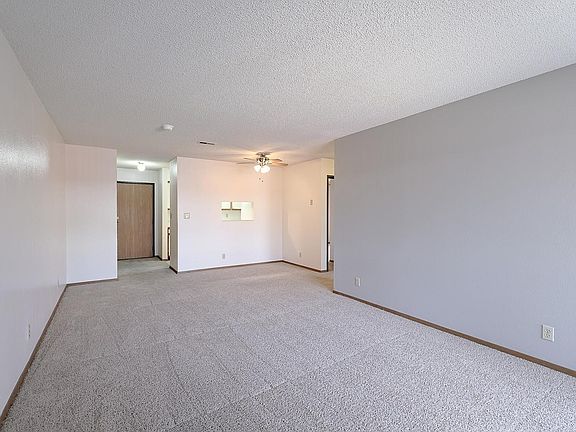 2nd image of 1340 F St #2X2B