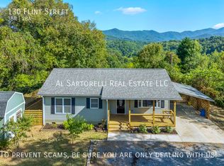 130 Flint St, Canton, NC 28716