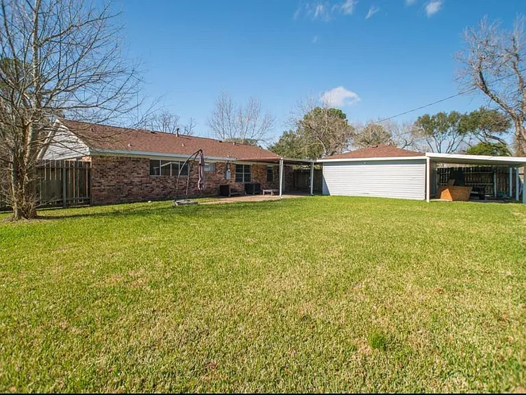 8503 Braes River Dr — Photo 30