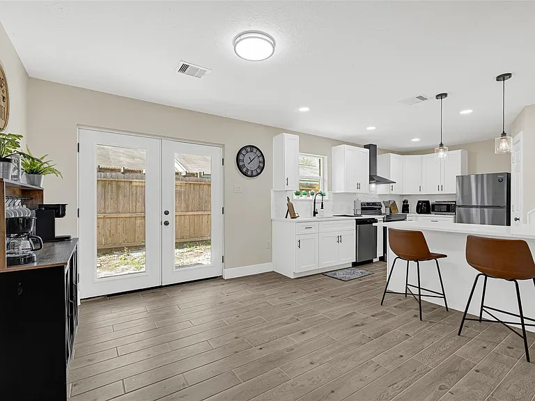 4802 Hickorygate Dr — Photo 6