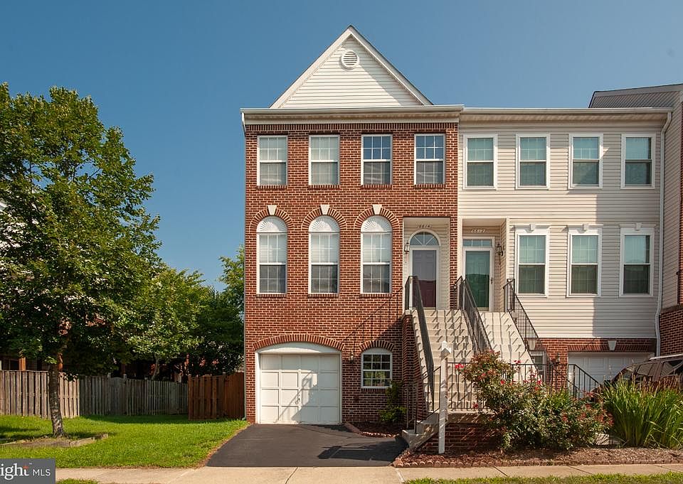 1st image of 6614 Desiree Ct