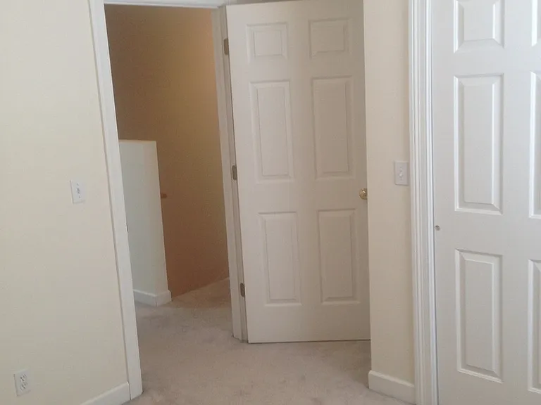 2281 Shamrock Ln — Photo 13